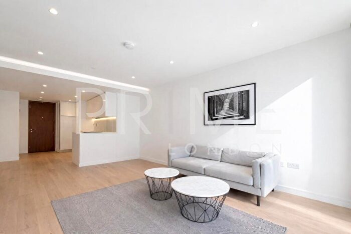 1 Bedroom Apartment For Sale In Hampton Tower, Marsh Wall, South Quay Plaza, E14
