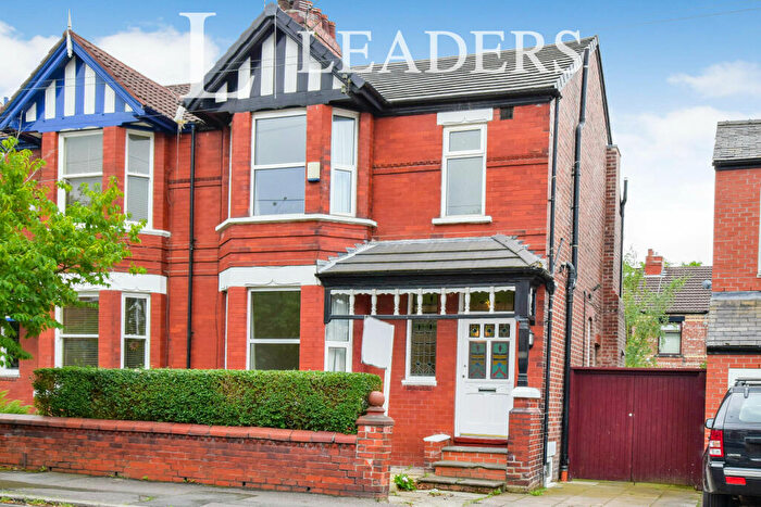 4 Bedroom Semi-Detached House To Rent In Linden Park, M19