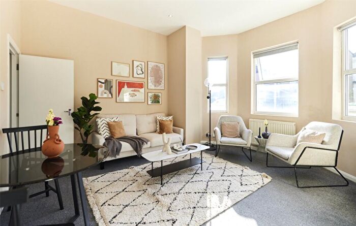 1 Bedroom Flat For Sale In Anerley Road, London, SE20