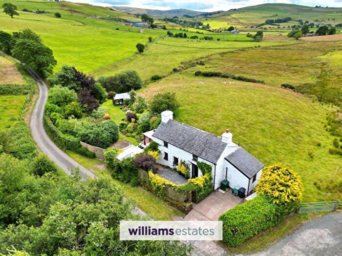 2 Bedroom Detached House For Sale In Cerrigydrudion, Corwen, LL21