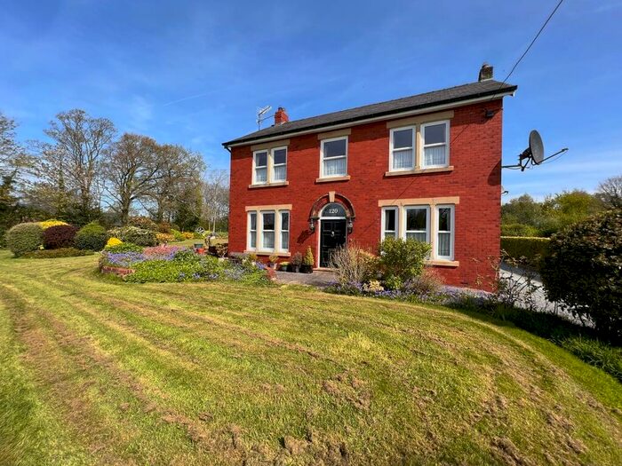 5 Bedroom Detached House For Sale In Marsh Lane, Longton, Preston, PR4