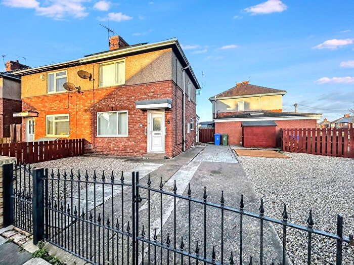 3 Bedroom Semi-Detached House To Rent In Twentysixth Avenue, Blyth, NE24