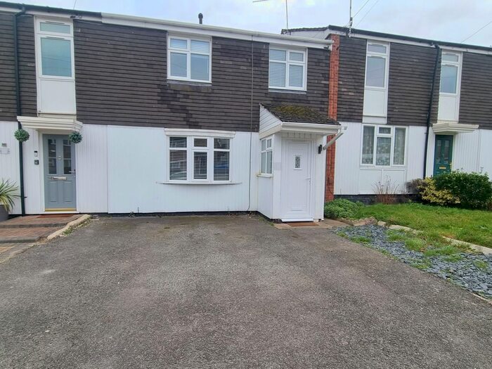 3 Bedroom Terraced House To Rent In Tetbury Drive, Worcester, WR4