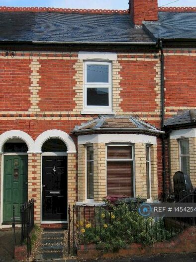 2 Bedroom Terraced House To Rent In Cardigan Road, Reading, RG1
