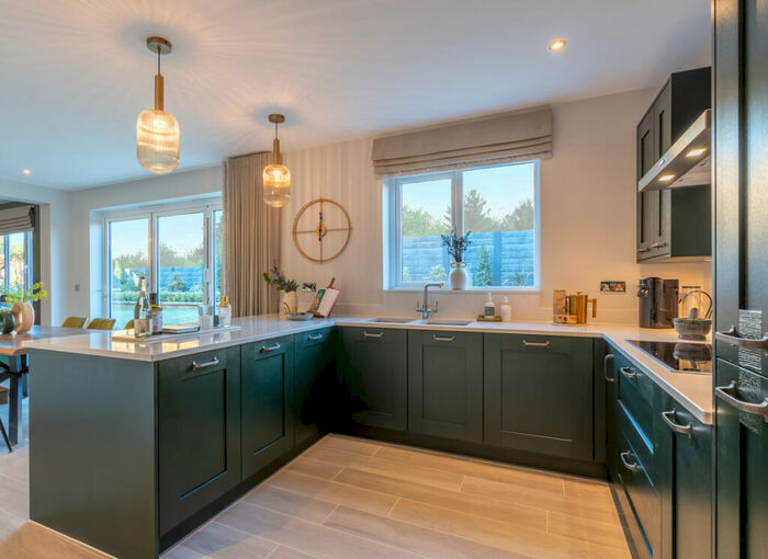 5 Bedroom Detached House For Sale In Manston Road, Manston, Ramsgate, CT12
