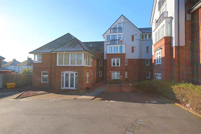 2 Bedroom Apartment To Rent In Monument Court, Nevilles Cross, Durham, DH1