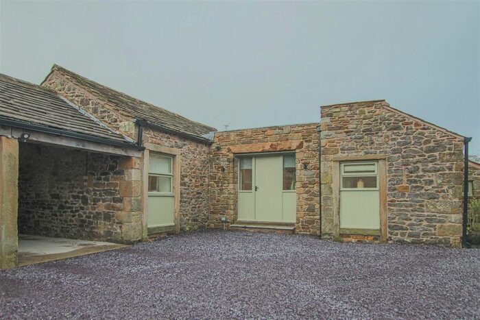 2 Bedroom Cottage To Rent In Sawley, Clitheroe, BB7