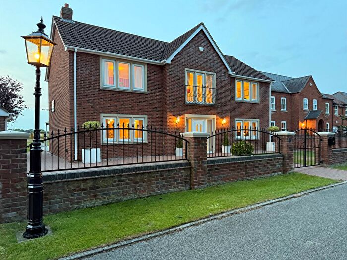 5 Bedroom Detached House For Sale In The Paddocks, Wainfleet St. Mary, Skegness, PE24