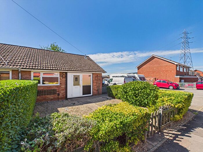 1 Bedroom Terraced Bungalow For Sale In Stanwick Drive, Cheltenham, GL51