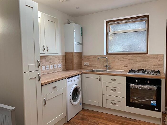 Studio To Rent In The Vale, Acton, W3