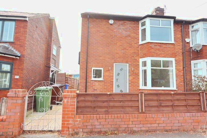 3 Bedroom Semi-Detached House To Rent In Highfield Road, Prestwich, M25