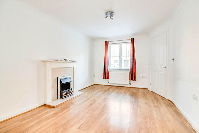 2 Bedroom Terraced House For Sale In Braiding Crescent, Braintree, CM7