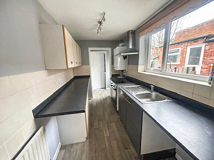 2 Bedroom Terraced House To Rent In Vernon Road, Basford, Nottingham, NG6