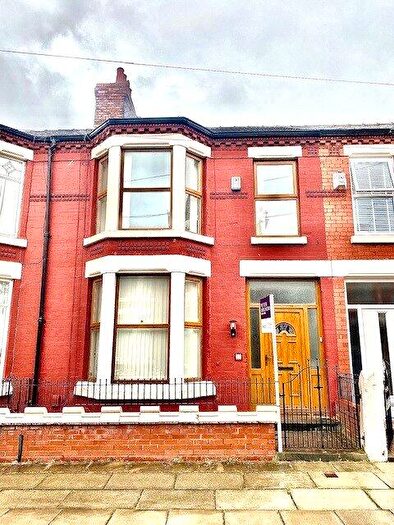 3 Bedroom Terraced House For Sale In Lusitania Road, Liverpool, L4
