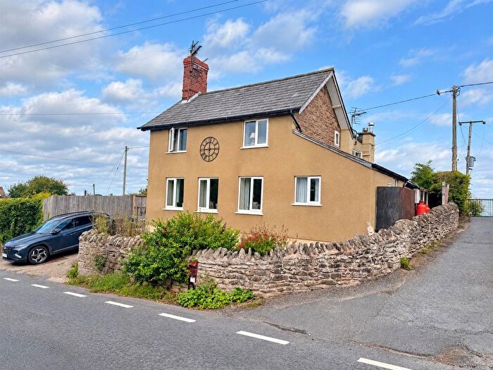 4 Bedroom Detached House For Sale In Munderfield, Bromyard, HR7