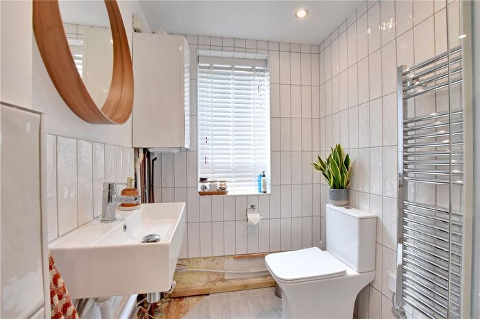1 Bedroom Flat For Sale In Lee Terrace, Blackheath, London, SE3