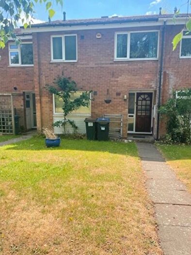 3 Bedroom Terraced House For Sale In Chancellors Close, Birmingham, B15