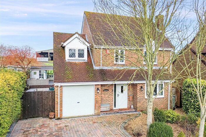 4 Bedroom Detached House For Sale In Stoney Lane, Ashmore Green, Thatcham, Berkshire, RG18