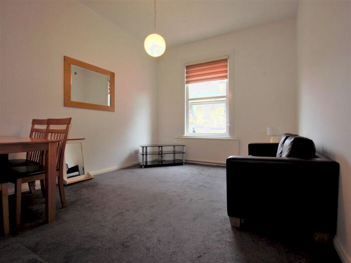 2 Bedroom Flat To Rent In Florence Road, London, N4