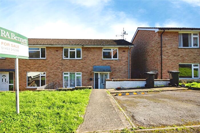 3 Bedroom Semi Detached House For Sale In Oak Drive, Dursley, Gloucestershire, GL11