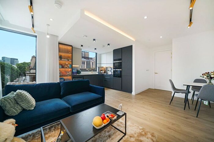 2 Bedroom Flat For Sale In Vermont House, Dingley Road, London, EC1V