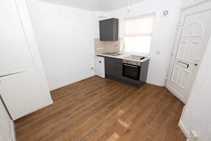 Studio To Rent In Southover Street, BN2