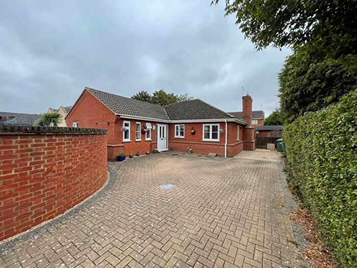 3 Bedroom Bungalow To Rent In Eastrea Road, Whittlesey, PE7