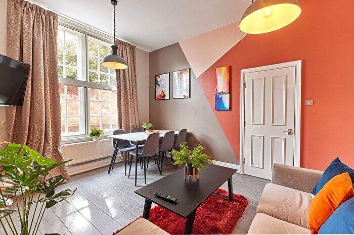 7 Bedroom House To Rent In Lillico House, Sandyford Road, Newcastle Upon Tyne, NE2