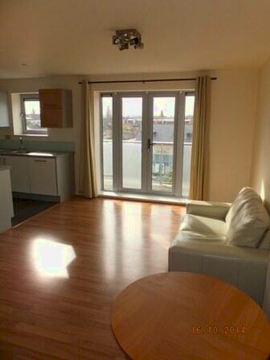 1 Bedroom Flat To Rent In Rosedene Terrace, E10