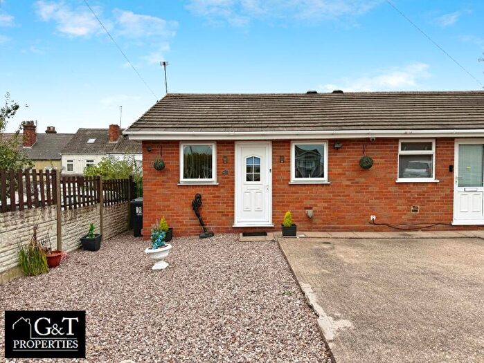 1 Bedroom Bungalow For Sale In Brockley Close, Brierley Hill, DY5
