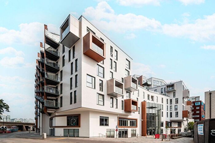 1 Bedroom Flat For Sale In John Donne Way, Greenwich, London, SE10