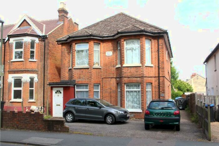 1 Bedroom Apartment To Rent In Woking, GU21