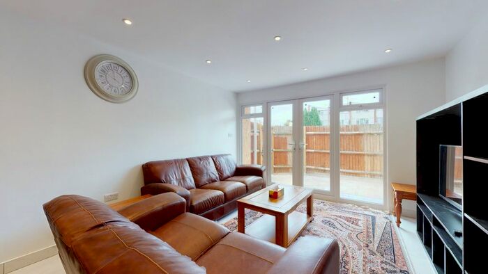 5 Bedroom End Of Terrace House To Rent In Lovett Way, London, NW10