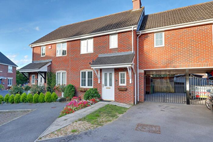3 Bedroom Semi-Detached House For Sale In Ashling Gardens, Denmead, PO7