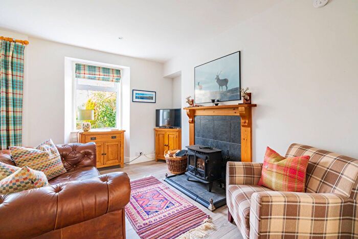 1 Bedroom Flat For Sale In Glenlia Foyers, Foyers, Inverness, Highland, IV2