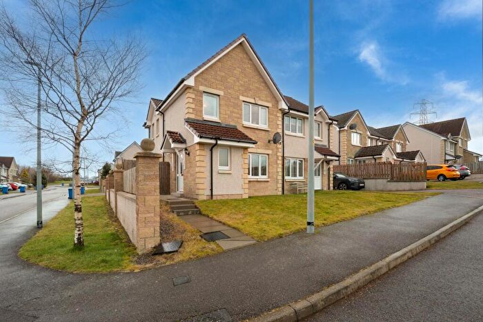 3 Bedroom Semi Detached House For Sale In Pinewood Drive, Inverness, IV2