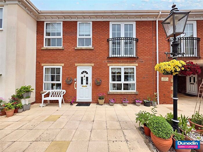 2 Bedroom Flat For Sale In Cornerstone, Maryland Drive, Northfield, Birmingham, B31