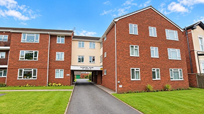 2 Bedroom Flat For Sale In Thornton House, - Queens Road, Southport, Merseyside, PR9