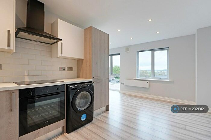 1 Bedroom Flat To Rent In Bamford Point, Sheffield, S6