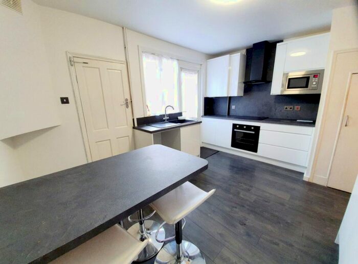 3 Bedroom Property To Rent In Church Road, Northolt, UB5