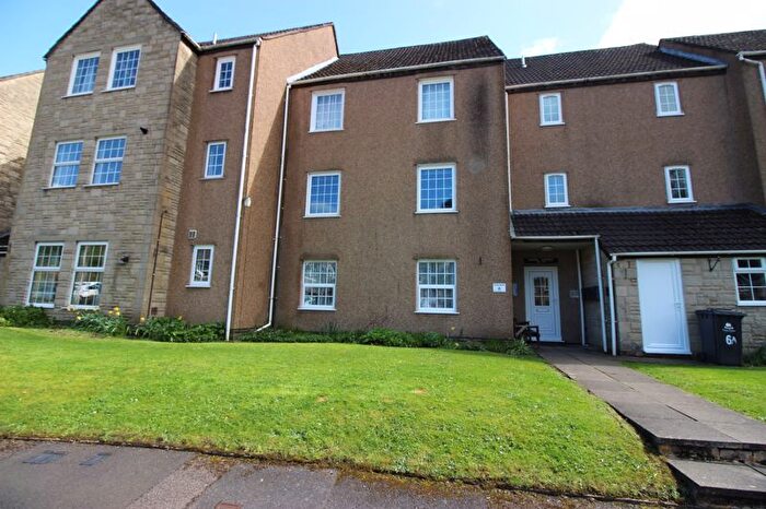 2 Bedroom Flat To Rent In Marine Gardens, Coleford, GL16