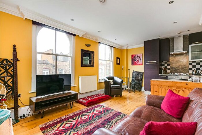 1 Bedroom Flat To Rent In Green Lanes, Newington Green, N16
