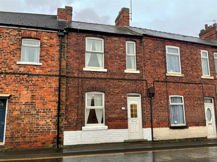 2 Bedroom Terraced House To Rent In Romanby Road, Northallerton, DL7