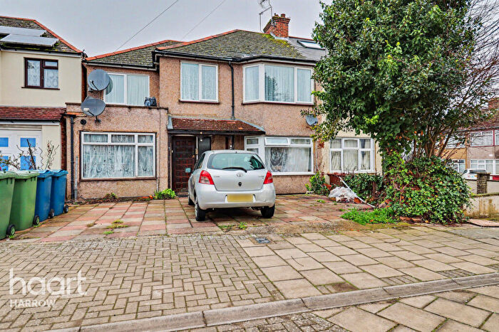 1 Bedroom Maisonette For Sale In Grange Road, Harrow, HA1