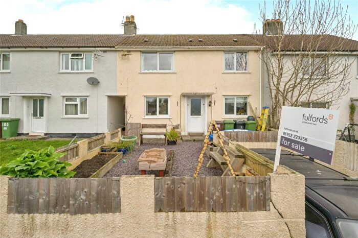3 Bedroom Terraced House For Sale In Thames Gardens, Plymouth, Devon, PL3