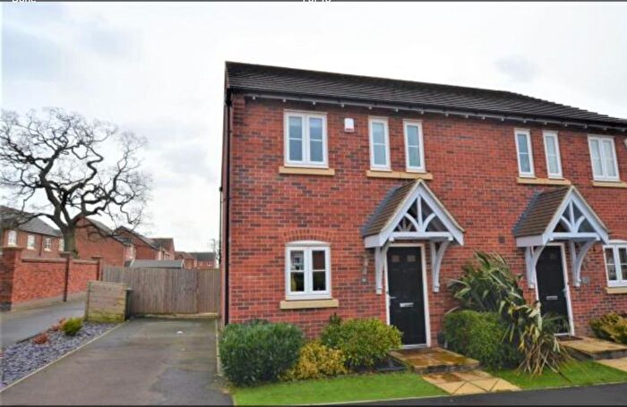 3 Bedroom Link Detached House To Rent In Parsons Green, Derby, DE22