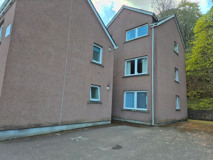 2 Bedroom Flat To Rent In Millburn Place, Millburn, Inverness, IV2