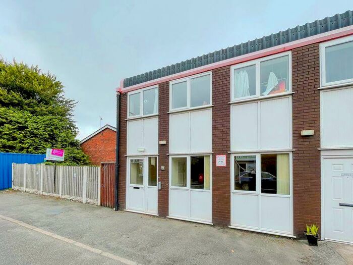 1 Bedroom Flat To Rent In New Court Way, Ormskirk, L39