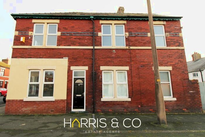 3 Bedroom End Of Terrace House To Rent In Blakiston Street, Fleetwood, FY7