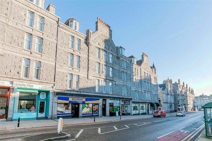 2 Bedroom Flat To Rent In Rosemount Viaduct, Aberdeen, AB25